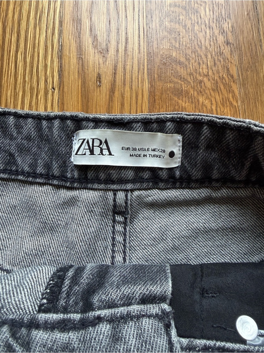 Zara Black Washed Distressed Denim Cutoff Shorts - Picture 3 of 3